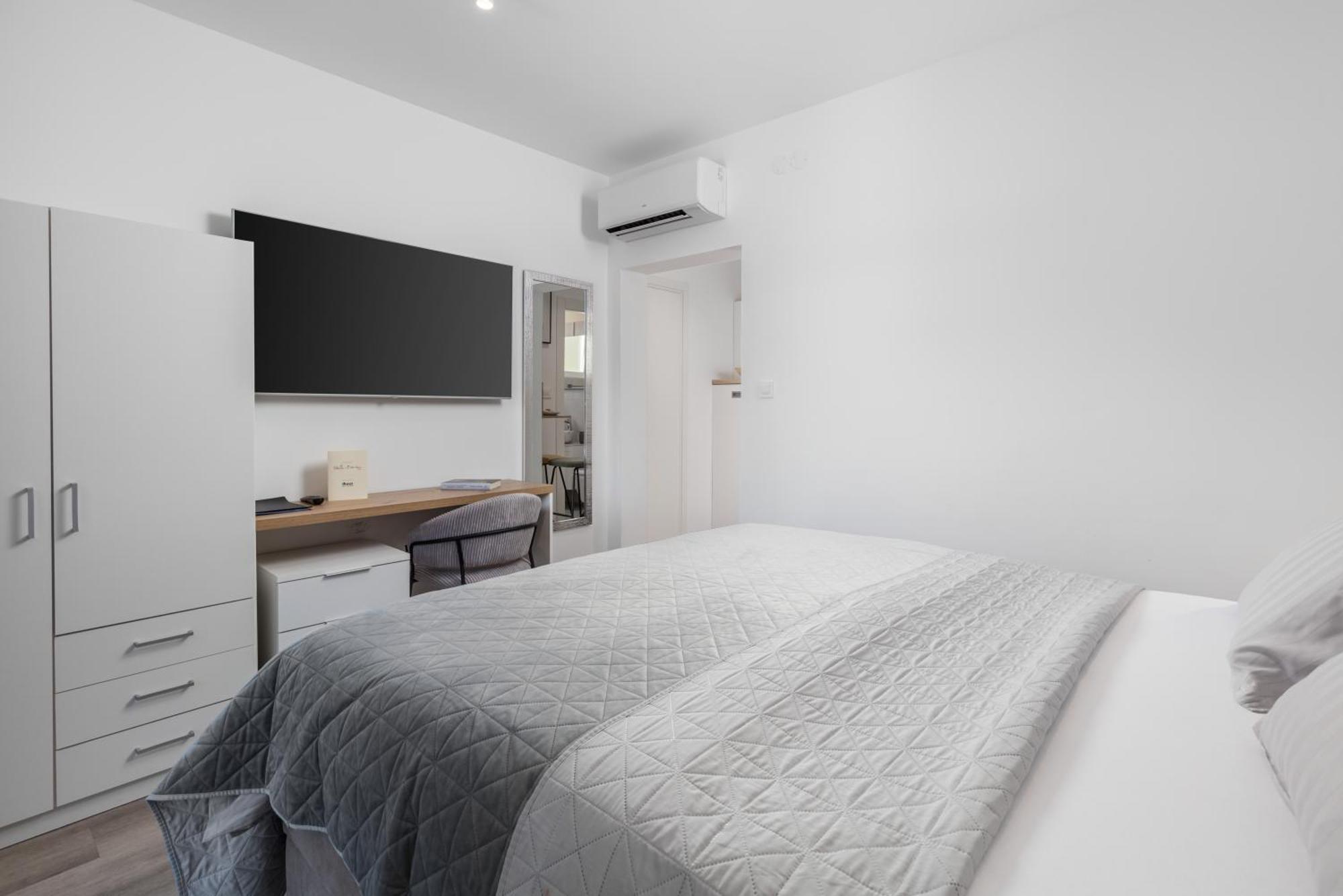 Brand New Apartments Villa Tereza Icici, 100M From The Beach Exterior photo